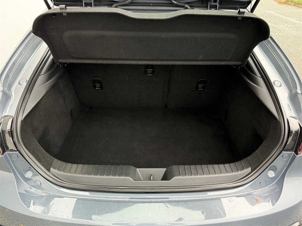 Used 2024 MAZDA MAZDA3 s image 23