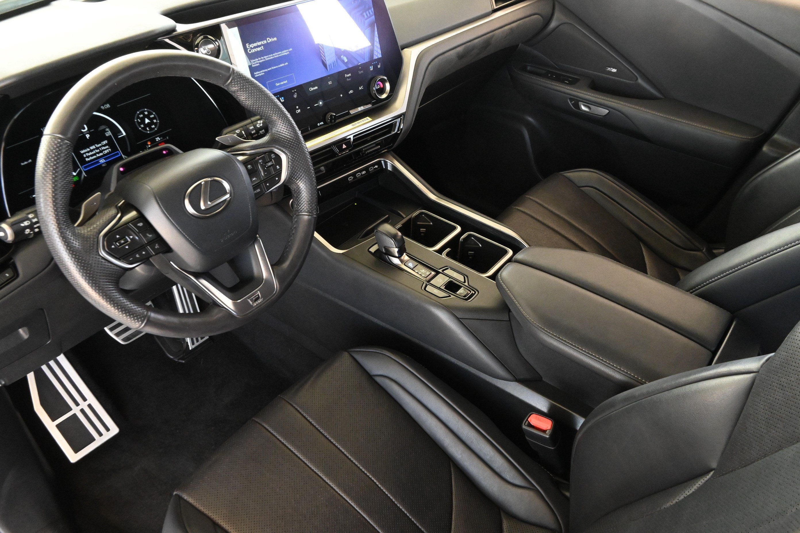 Used 2024 Lexus TX 500h AWD w/ Technology Package image 15
