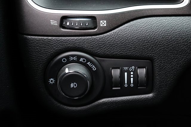 Used 2022 Jeep Cherokee Trailhawk w/ Trailer Tow Group image 21