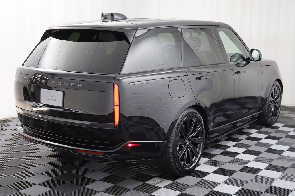 New 2025 Land Rover Range Rover SE image 20