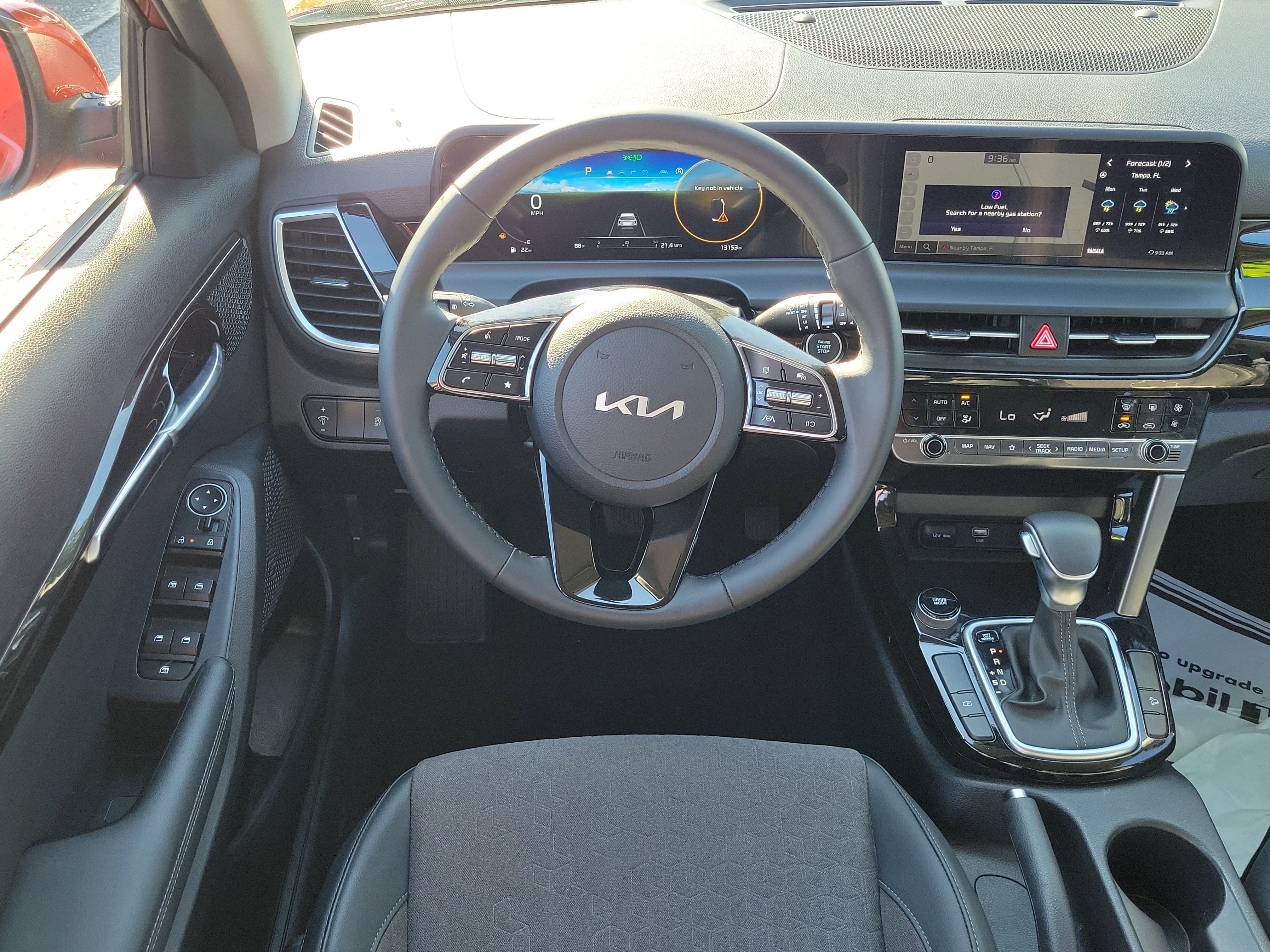 Used 2024 Kia Seltos S FWD image 15