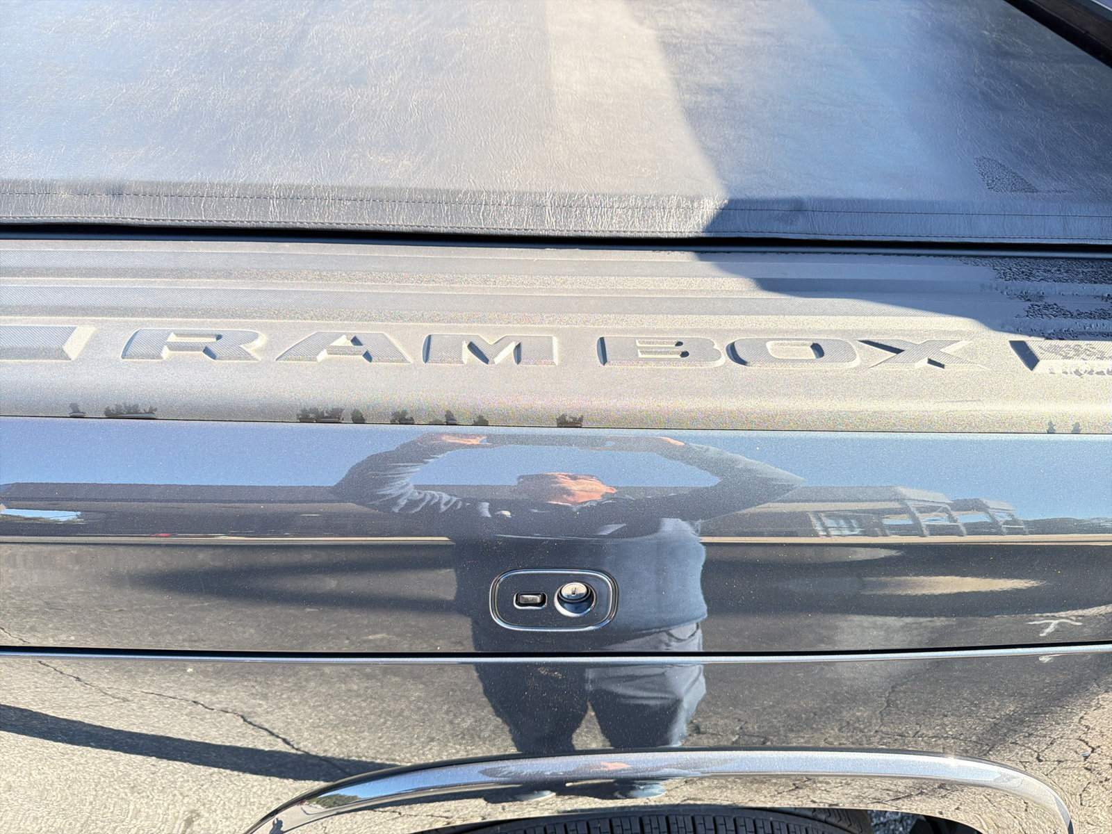 Used 2026 RAM 1500 Tungsten AWD/4WD image 14