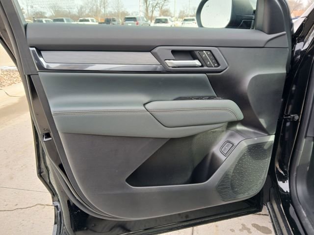 New 2026 GMC Terrain AT4 w/ Convenience Package III AWD/4WD image 11