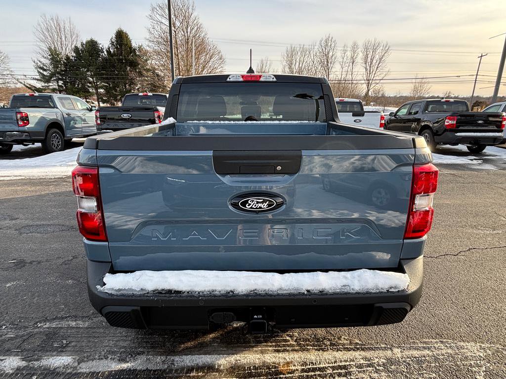 New 2025 Ford Maverick XLT w/ Black Appearance Package image 6