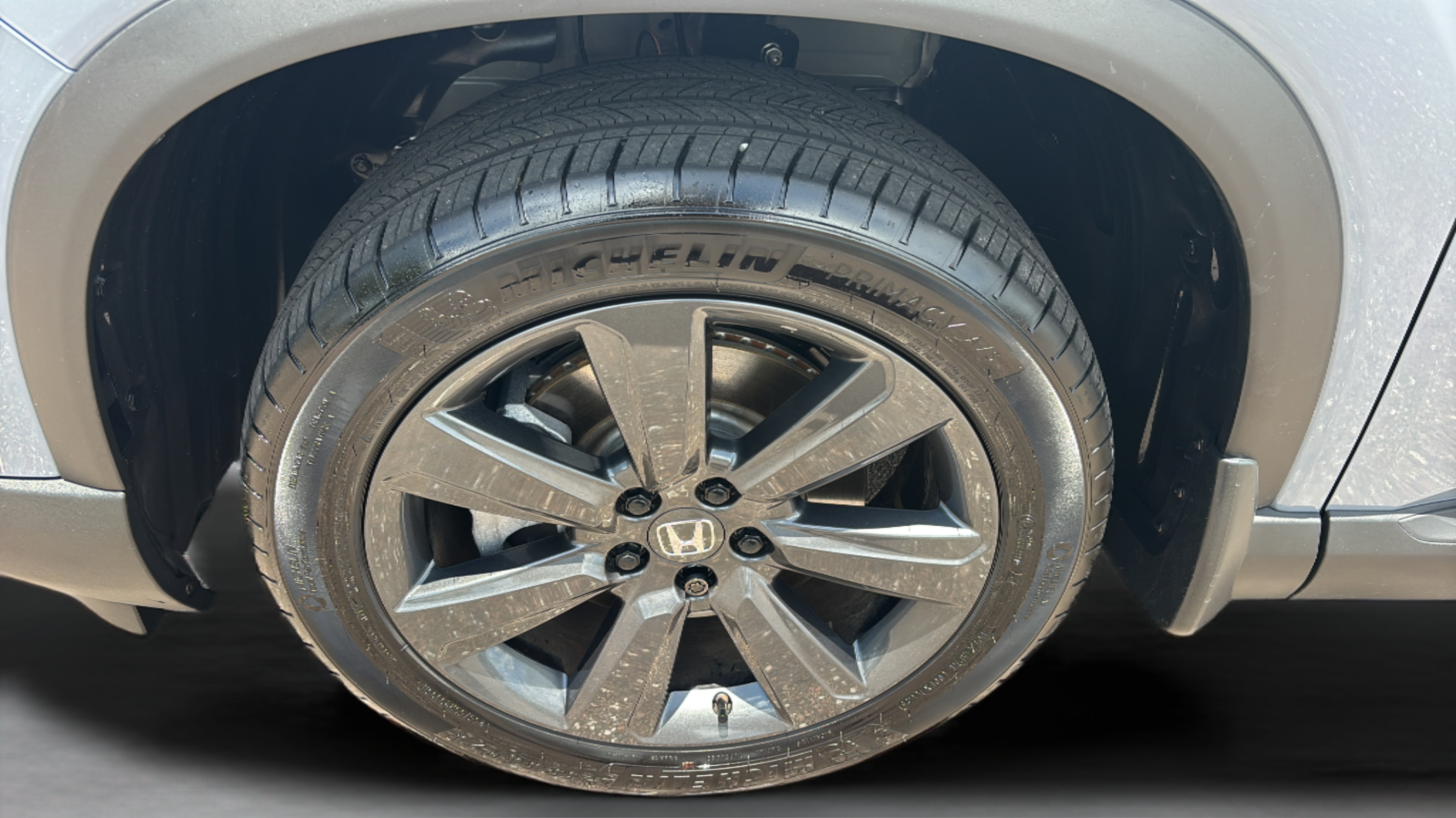 Used 2025 Honda Pilot Sport image 29