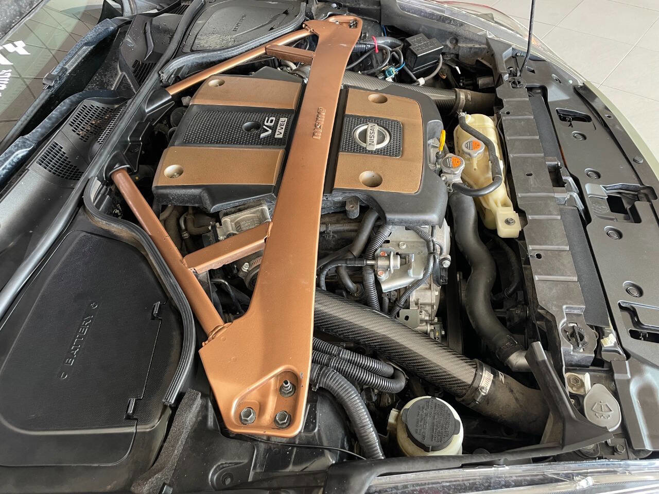 Used 2015 Nissan 370Z NISMO image 39