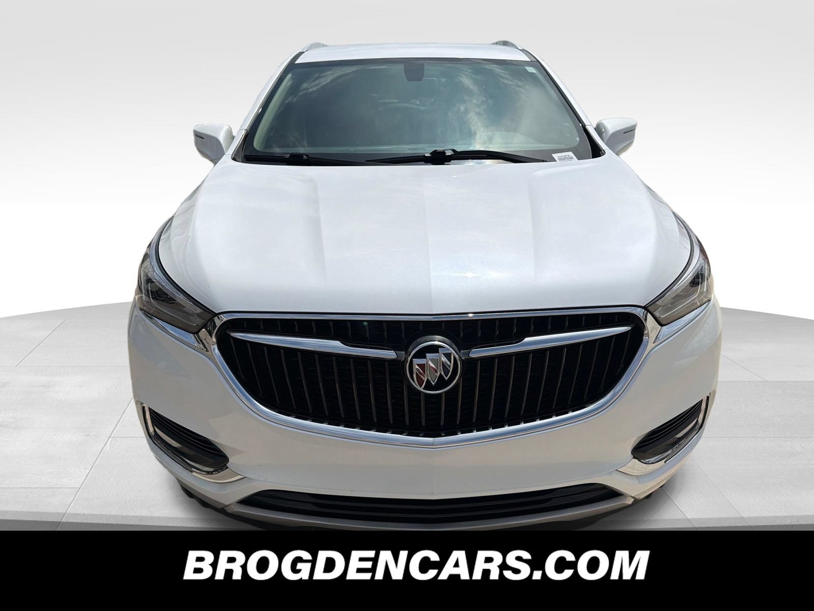 Used 2018 Buick Enclave Essence w/ Trailering Package FWD image 8