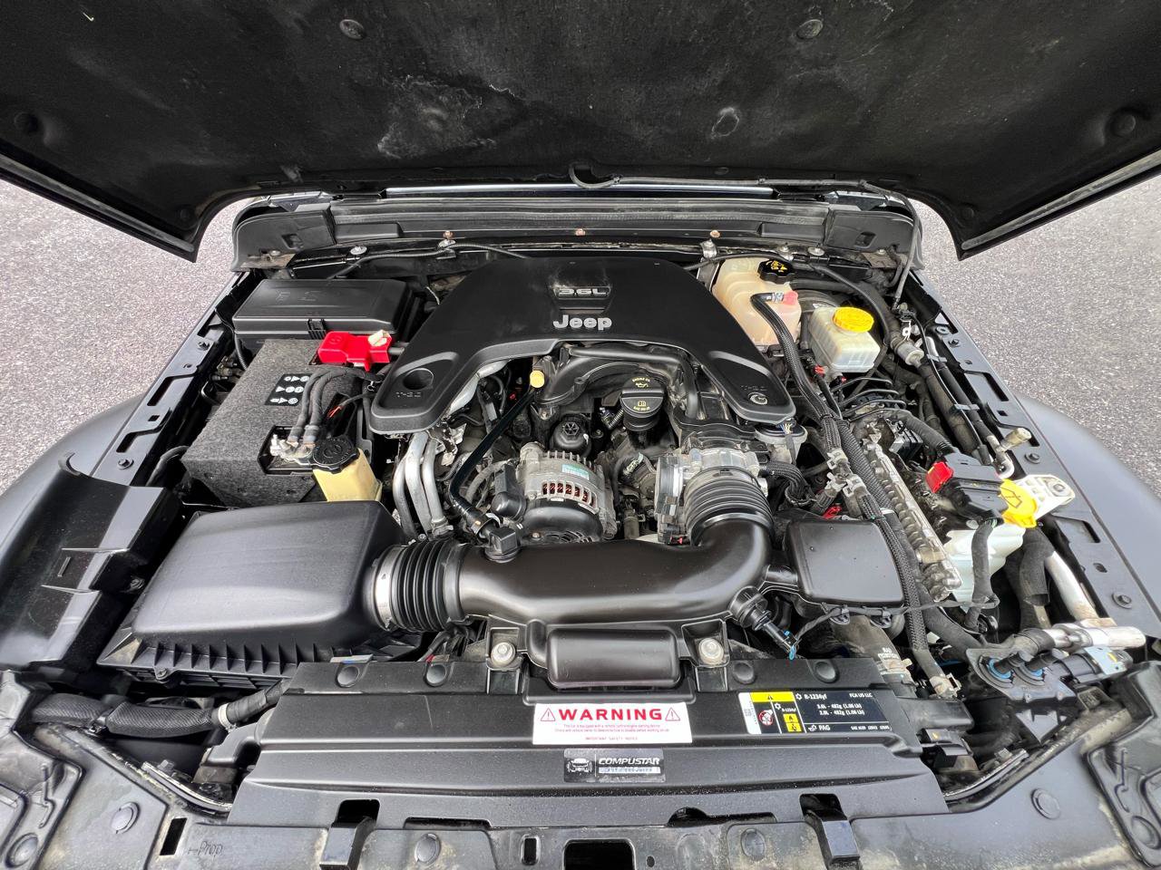 Used 2018 Jeep Wrangler Sport image 25