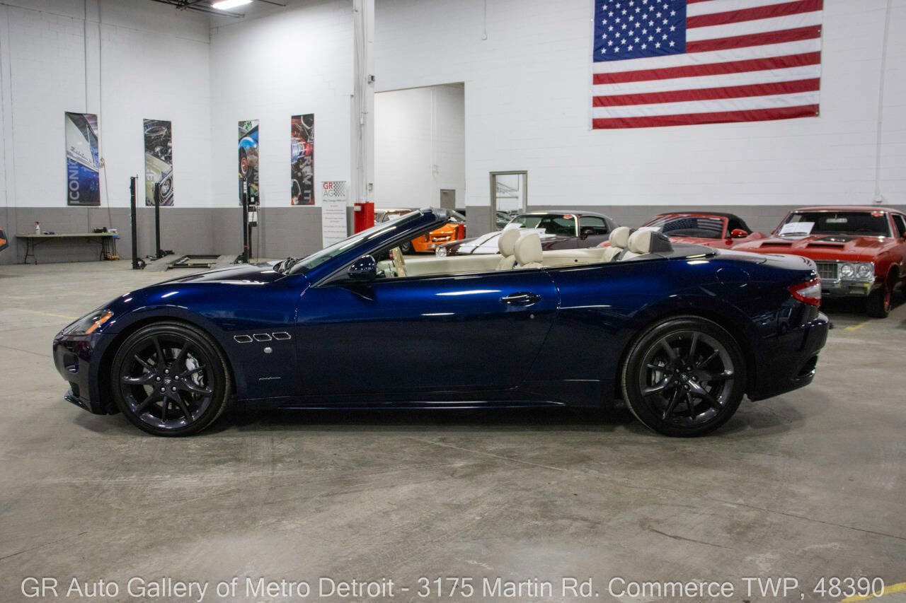 Used 2012 Maserati GranTurismo Sport image 4