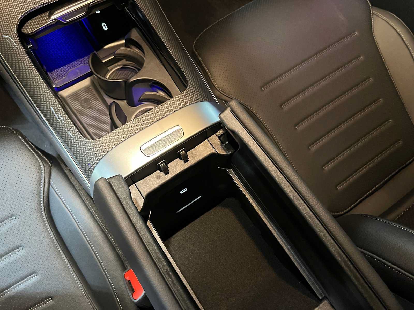 New 2026 Mercedes-Benz GLC 300 4MATIC image 30