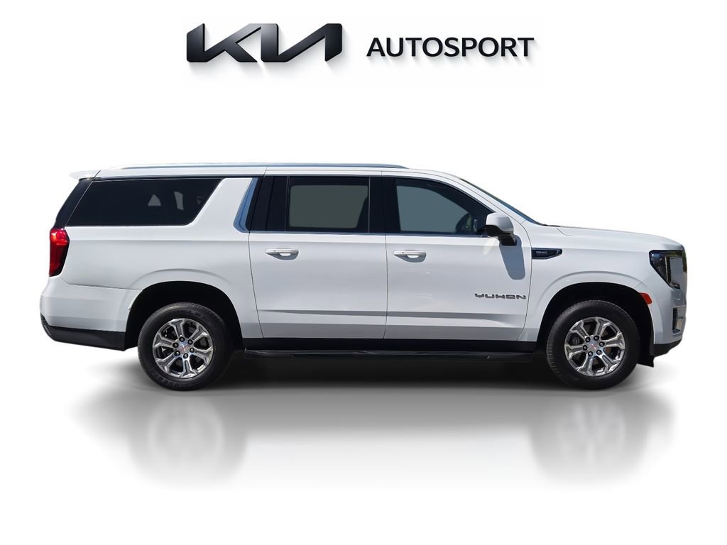 Used 2022 GMC Yukon XL SLE w/ Gmc Pro Safety Plus Package RWD image 7