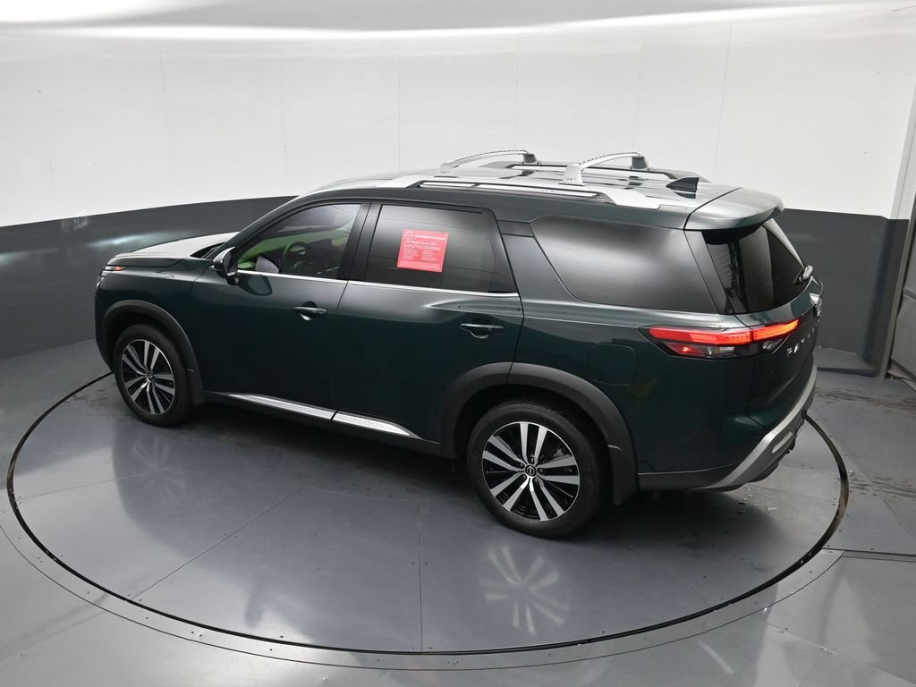 Used 2024 Nissan Pathfinder Platinum w/ Cargo Package FWD image 32