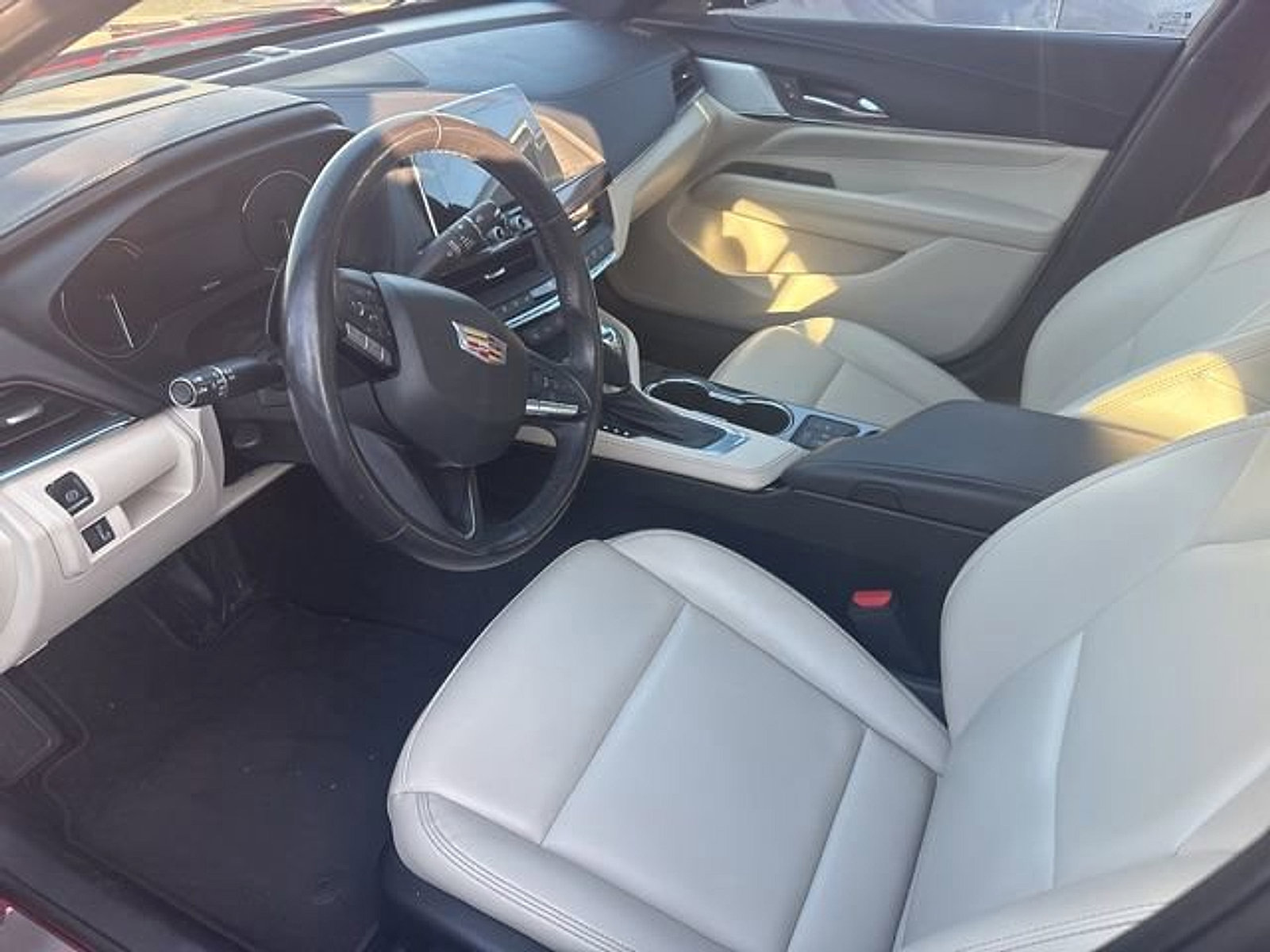 Certified 2024 Cadillac CT4 Luxury w/ Sun And Sound Package image 9