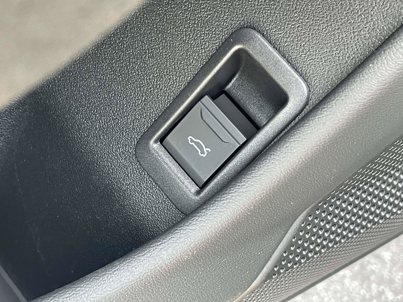 New 2026 Audi A6 Prestige AWD/4WD image 17