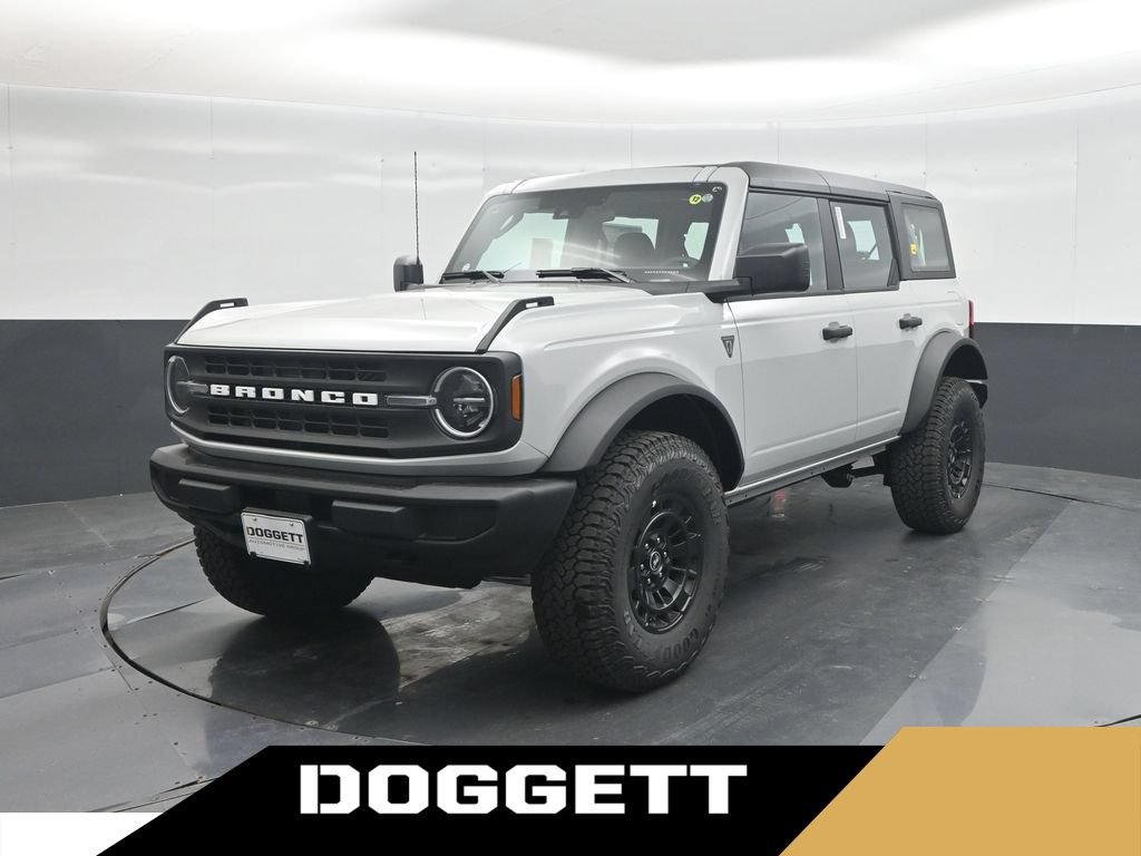 New 2026 Ford Bronco 4-Door w/ Sasquatch Package