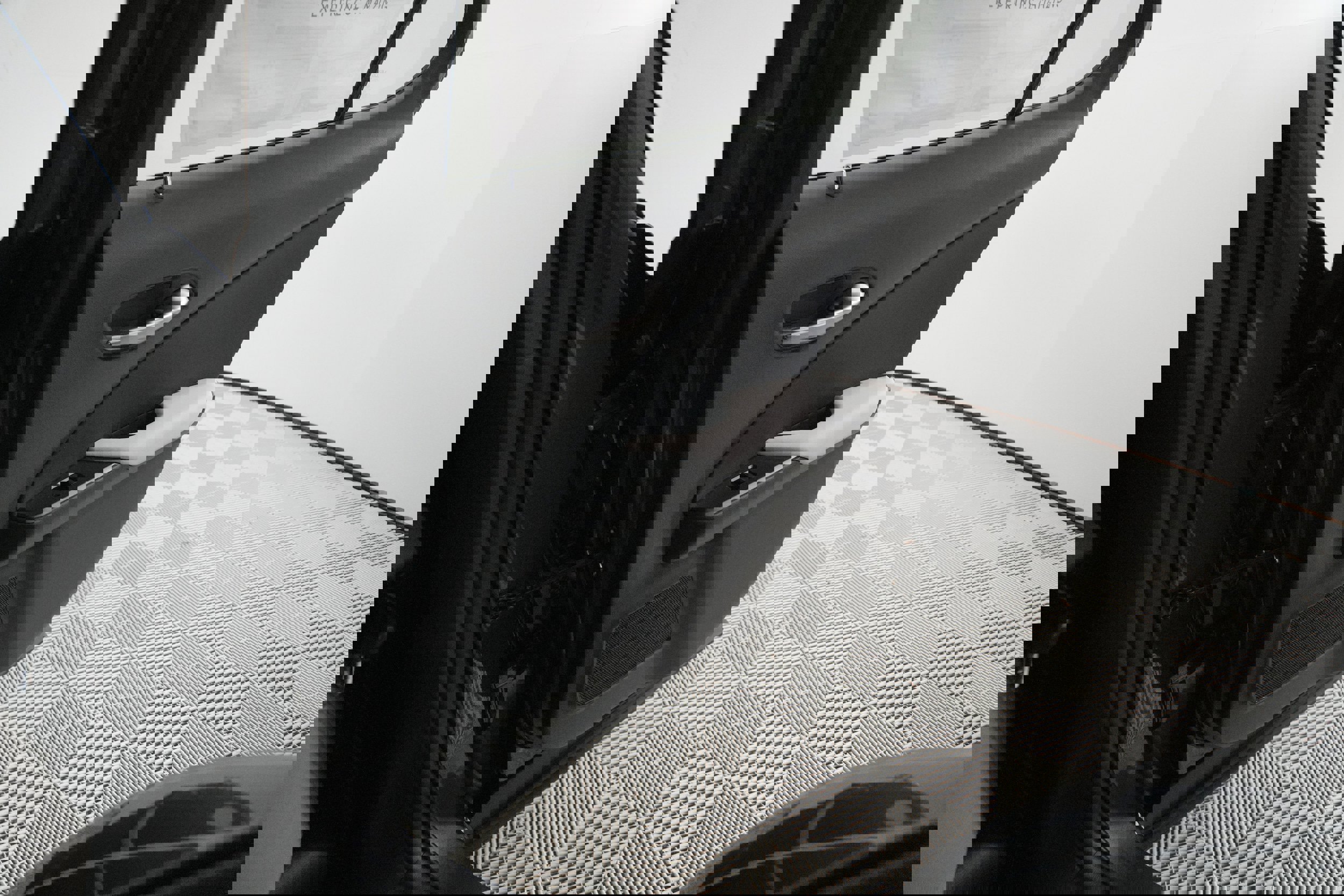 New 2025 Lexus UX 300h FWD image 16