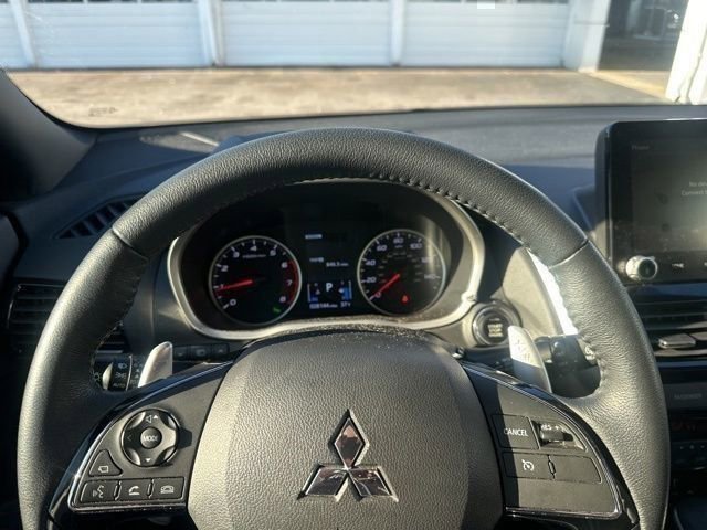 Used 2023 Mitsubishi Eclipse Cross SEL image 28