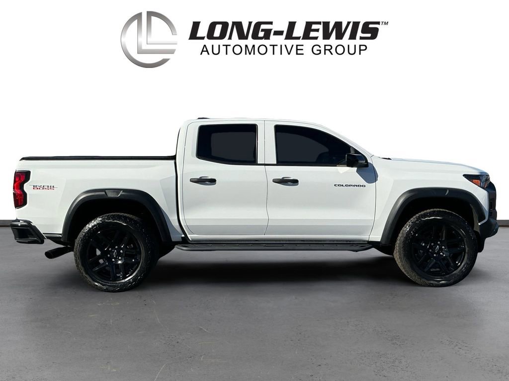 Used 2023 Chevrolet Colorado Trail Boss w/ Technology Package image 8