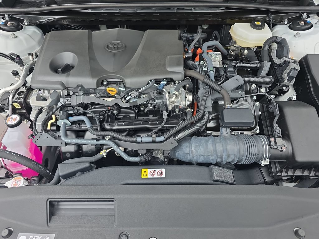 Used 2025 Toyota Camry XSE FWD image 36
