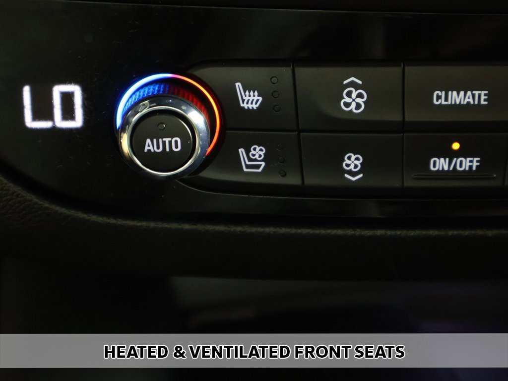 Used 2024 Buick Enclave Premium image 8