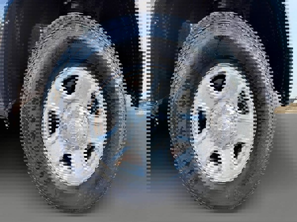 Used 2016 RAM 3500 Tradesman w/ Popular Equipment Group image 22