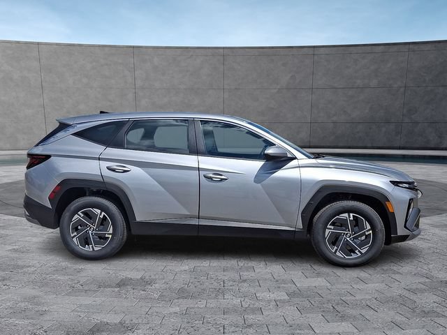 New 2026 Hyundai Tucson Blue SE AWD/4WD image 8