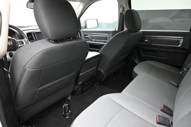 Used 2023 RAM 1500 Classic SLT w/ Electronics Group AWD/4WD image 18