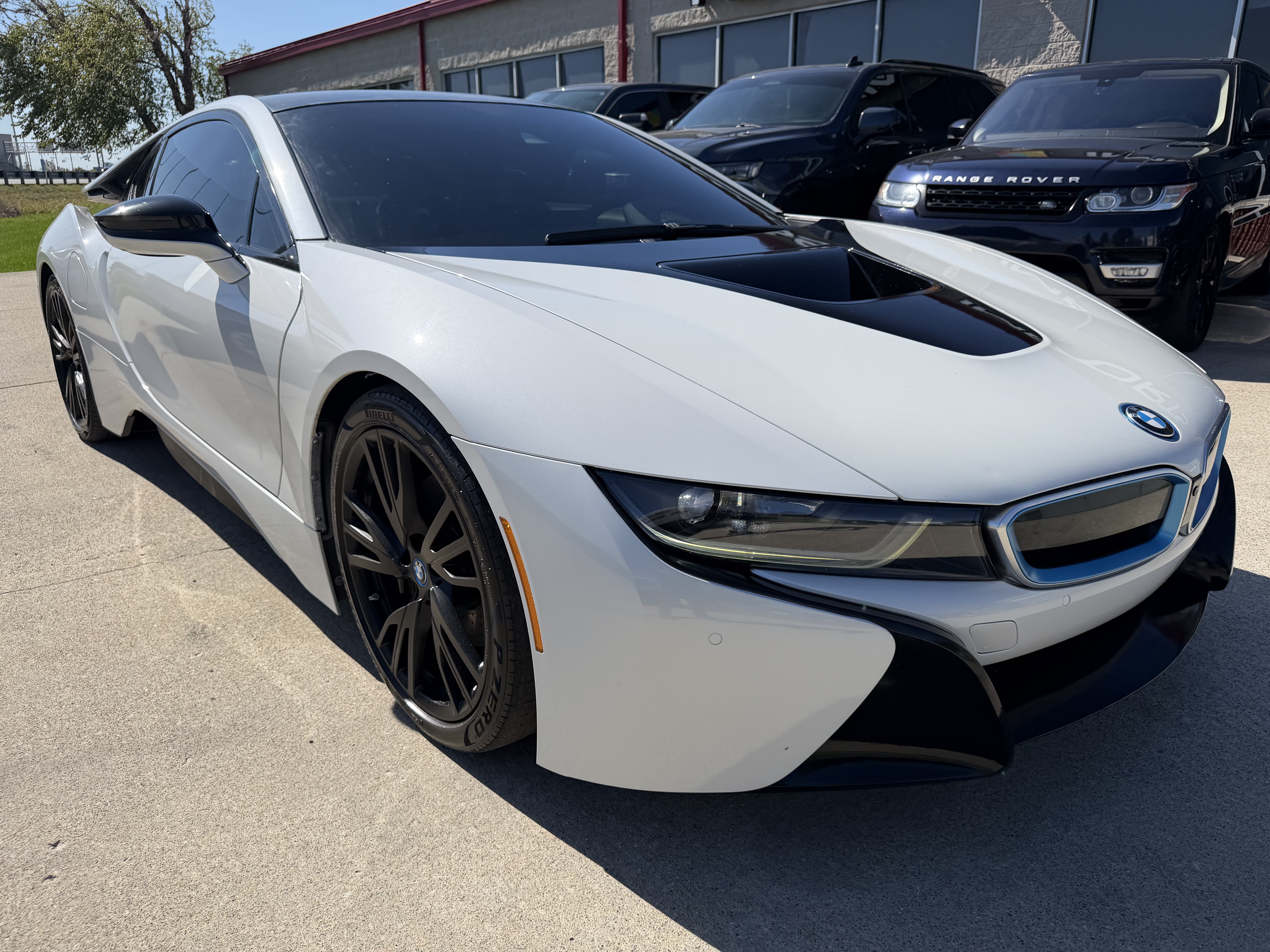 Used 2015 BMW i8 AWD/4WD image 12
