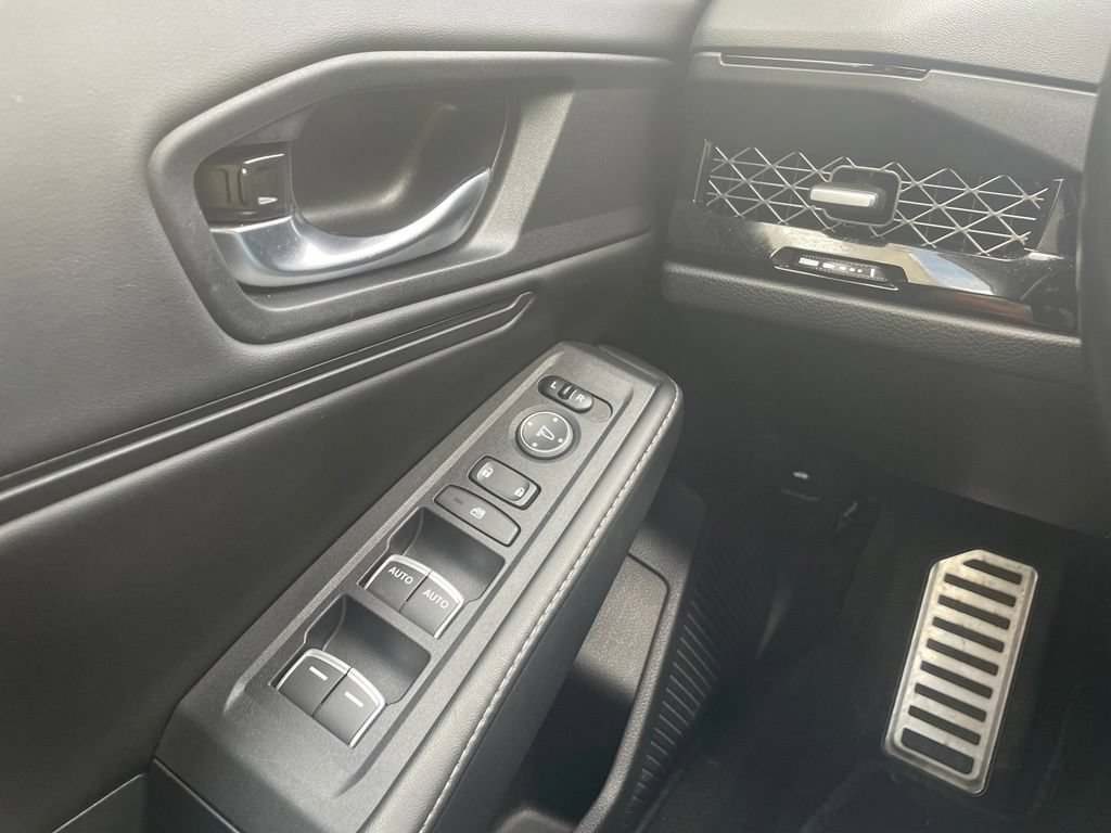 Used 2023 Honda Accord Sport image 13