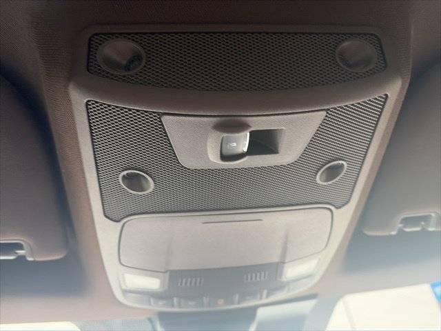 Used 2020 Ford F150 King Ranch w/ Equipment Group 601A Luxury AWD/4WD image 25