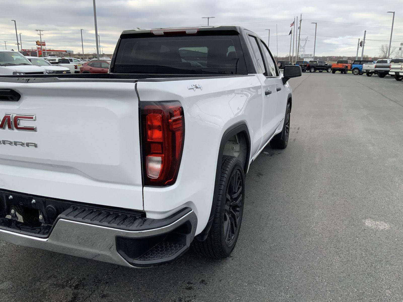 Used 2023 GMC Sierra 1500 Pro image 14