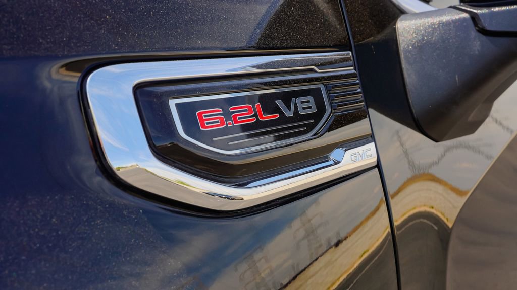 Used 2023 GMC Sierra 1500 Denali w/ Denali Reserve Package AWD/4WD image 11