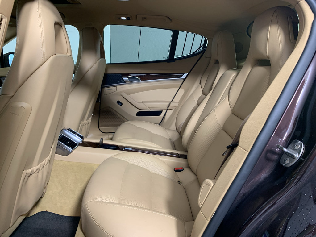 Used 2011 Porsche Panamera 4 AWD/4WD image 30