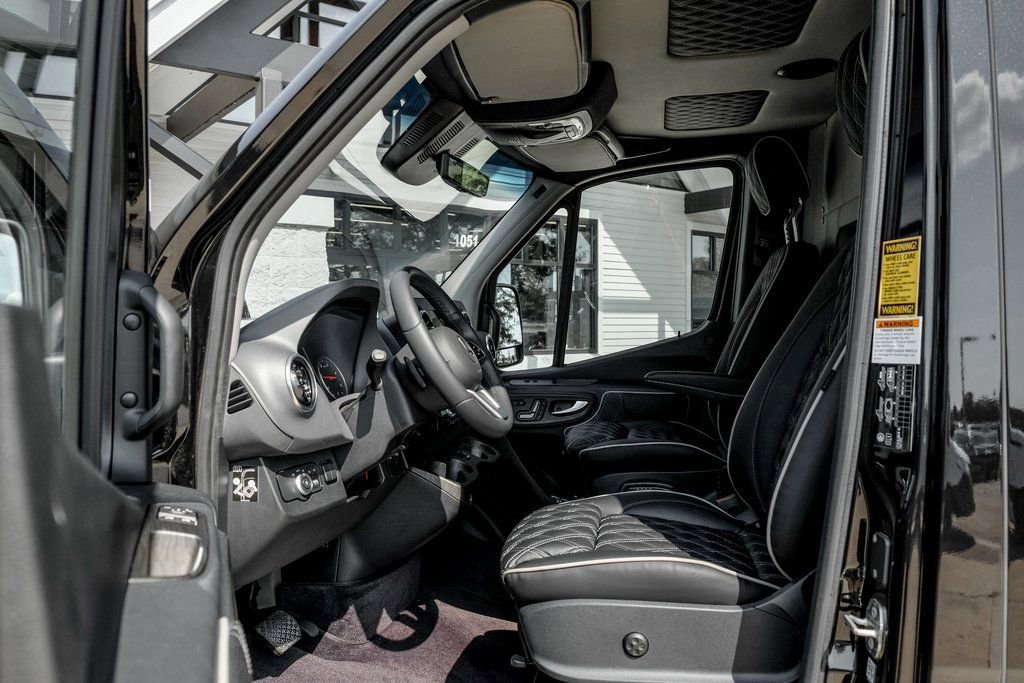New 2024 Mercedes-Benz Sprinter 3500 image 13