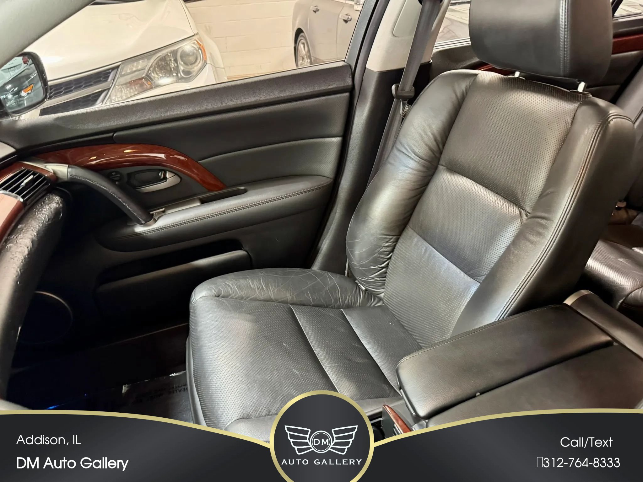 Used 2009 Acura RL w/ Technology Package AWD/4WD image 26