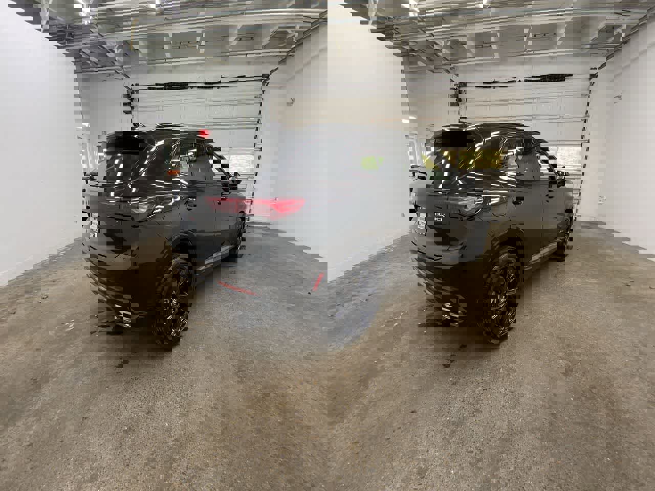 Used 2025 Buick Envision Sport Touring image 6