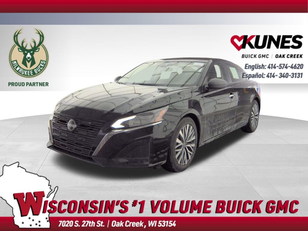 Used 2024 Nissan Altima 2.5 SV