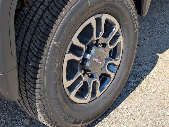 New 2026 GMC Sierra 2500 SLE image 8