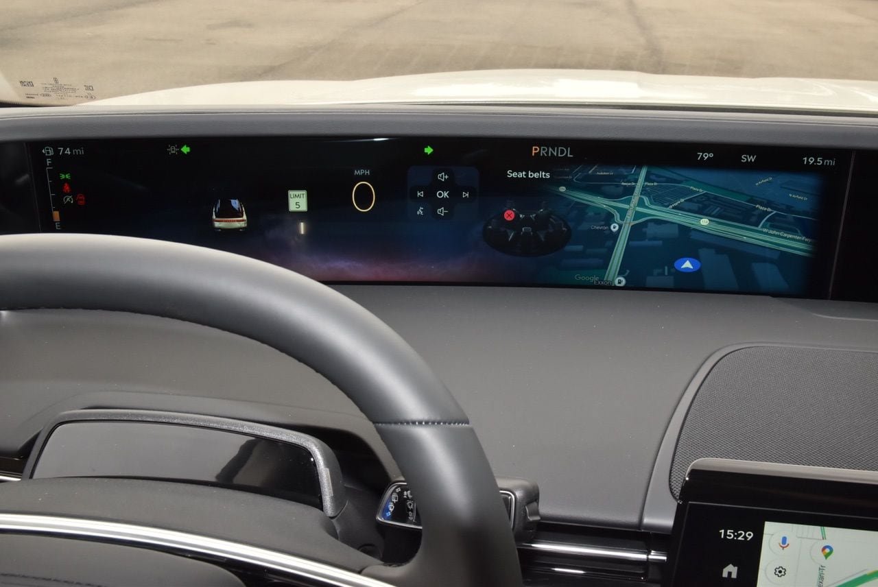 New 2026 Lincoln Nautilus Reserve AWD/4WD image 32