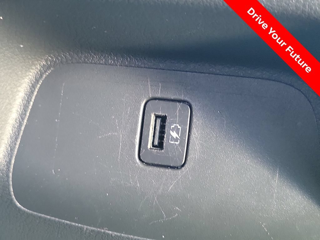 Certified 2025 Nissan Sentra SR w/ SR Premium Package FWD image 24