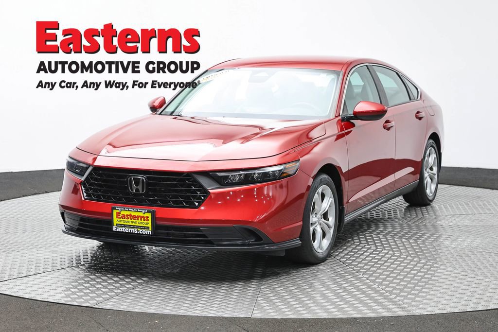 Used 2023 Honda Accord LX video 1
