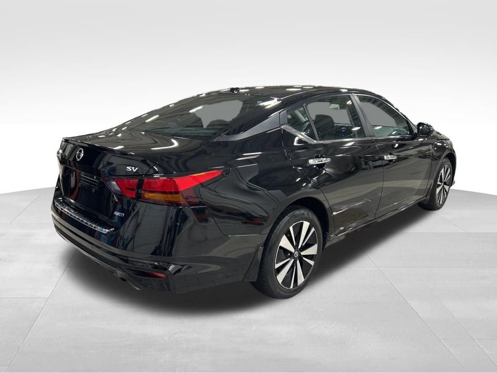 Used 2021 Nissan Altima 2.5 SV w/ SV Premium Package image 28