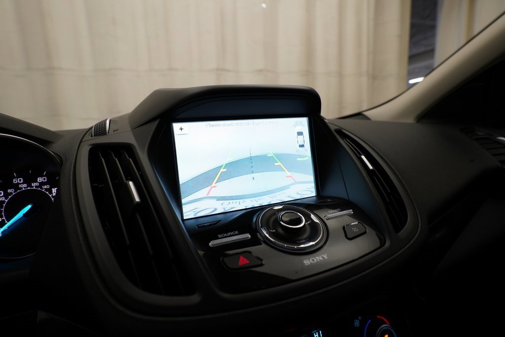 Used 2019 Ford Escape Titanium image 21