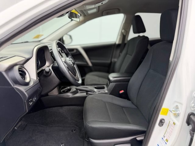 Used 2017 Toyota RAV4 LE w/ Carpet Mat Package AWD/4WD image 18
