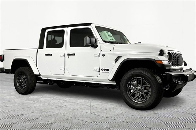 New 2026 Jeep Gladiator Sport image 3