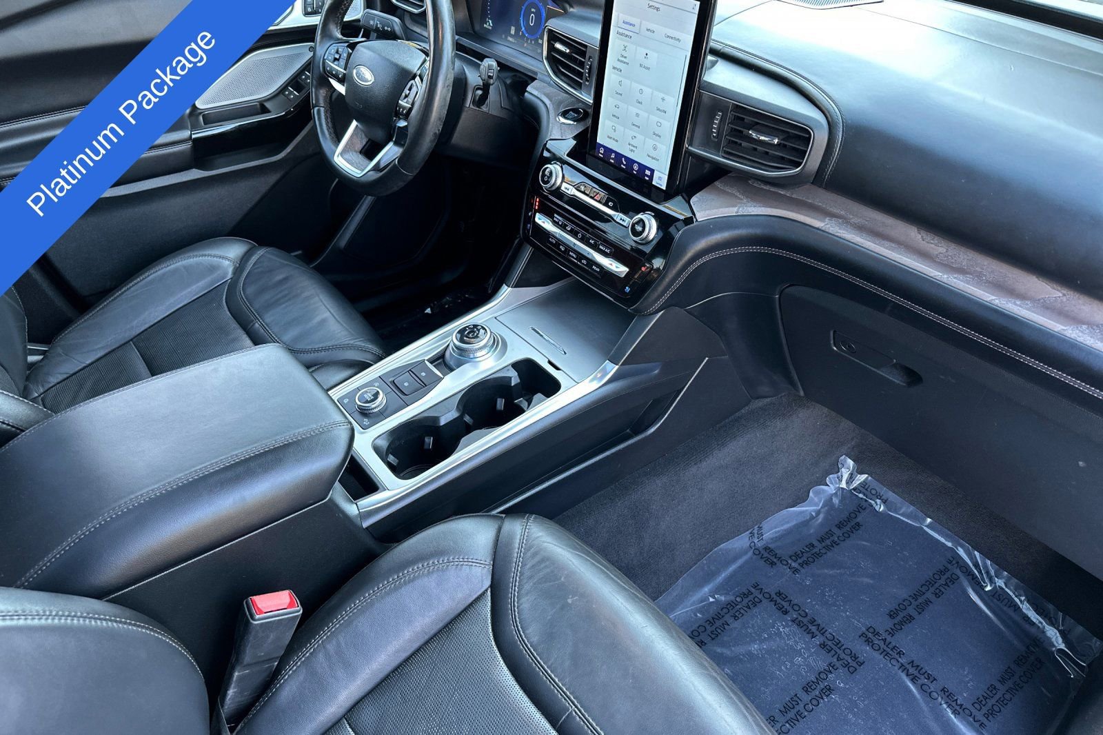 Certified 2022 Ford Explorer Platinum w/ Equipment Group 601A image 15