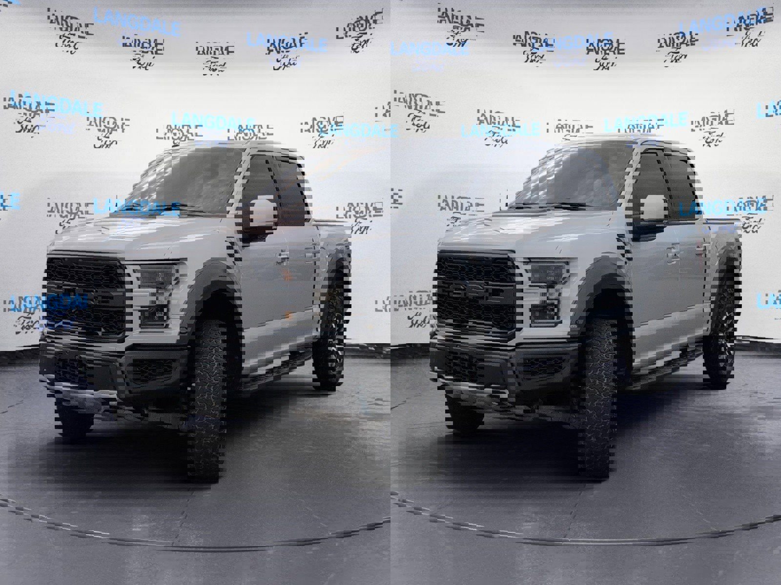 Used 2017 Ford F150 Raptor w/ Equipment Group 802A Luxury image 11