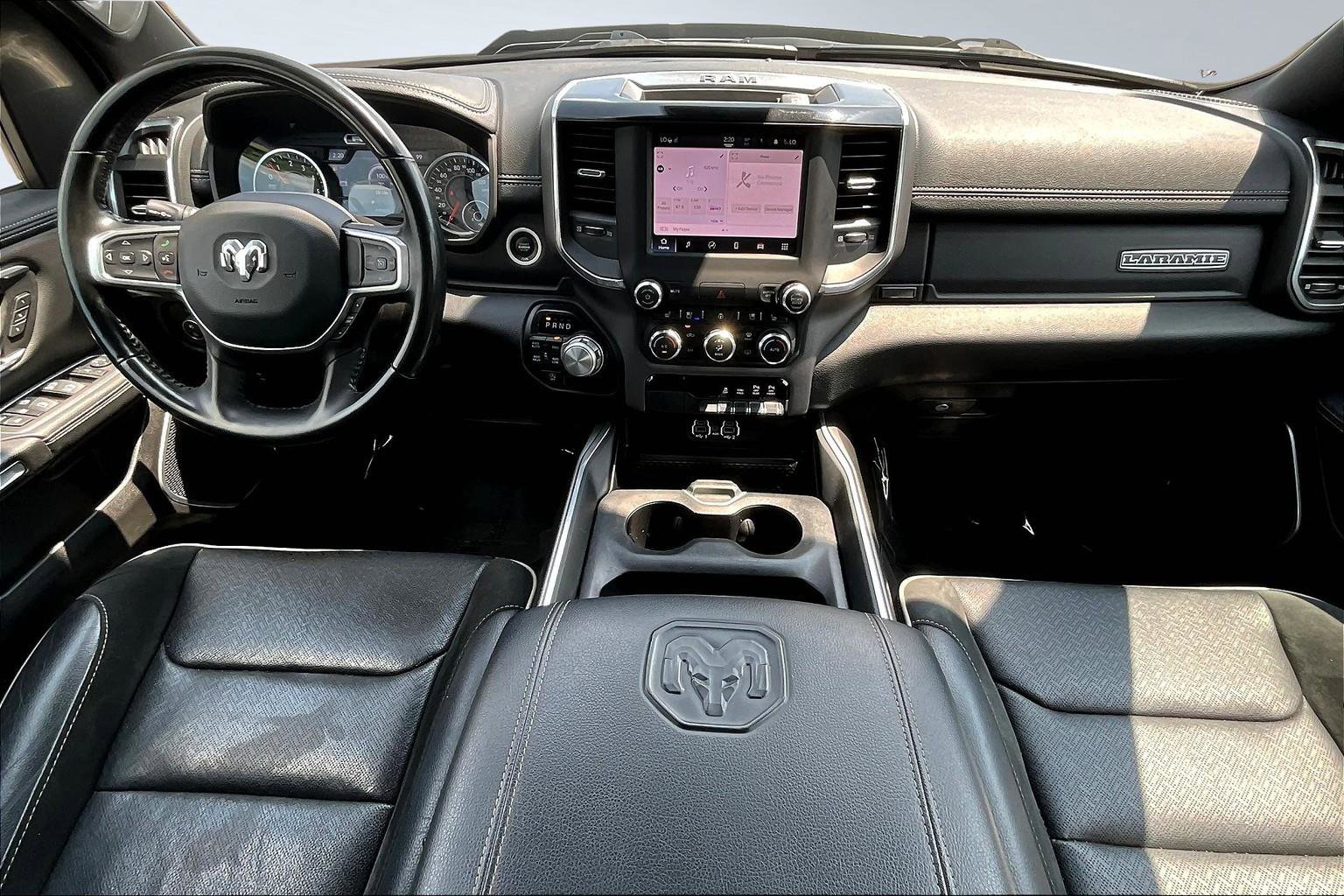 Used 2022 RAM 1500 Laramie w/ Sport Appearance Package image 8