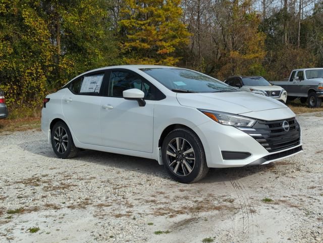 New 2025 Nissan Versa SV w/ Trunk Package FWD image 2