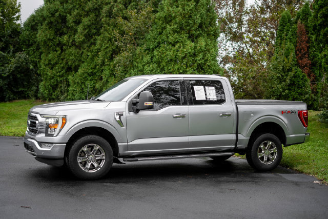 Used 2021 Ford F150 XLT w/ Equipment Group 302A High AWD/4WD image 9